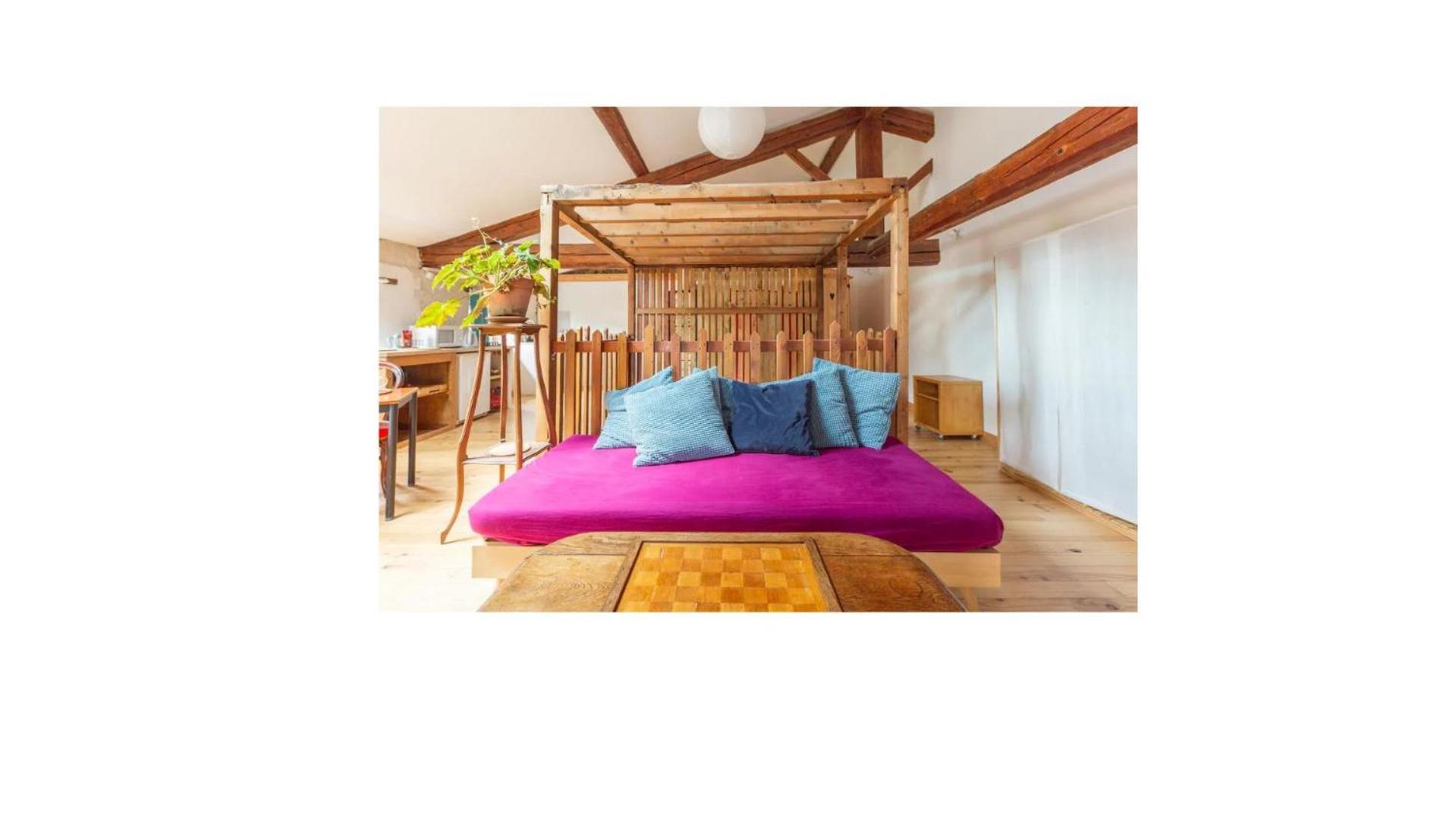 Chambre Triple Deluxe - Gite De La Louve Fougax-et-Barrineuf 외부 사진